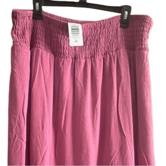 Torrid Midi Washable Gauze Smocked Waist Tiered Skirt - Picture 6 of 8